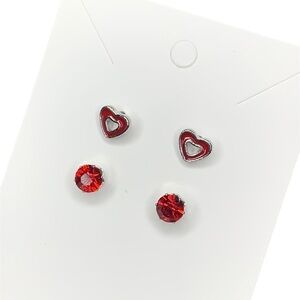 Red heart earring set